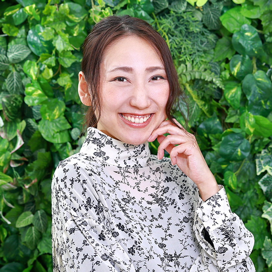 インタビューサムネイル